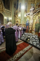 Клирики монастыря приняли участие в общегородском крестном ходе_8