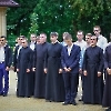 Студенты Ставропольской духовной семинарии молились за Божественной литургией в мужском монастыре
